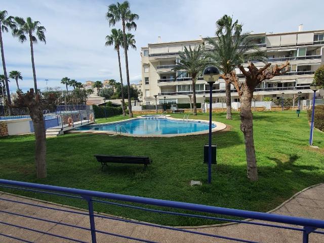 BONITO PISO EN EL ALBIR DE ALQUILER SOLO DISPONIBLE JUNIO JULIO Y AGOSTO
