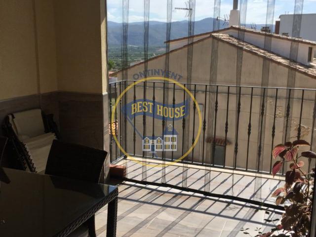 BONITO PISO EN MONTESA