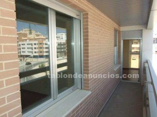 Bonito piso primeras calidades frente a Corte Inglés
