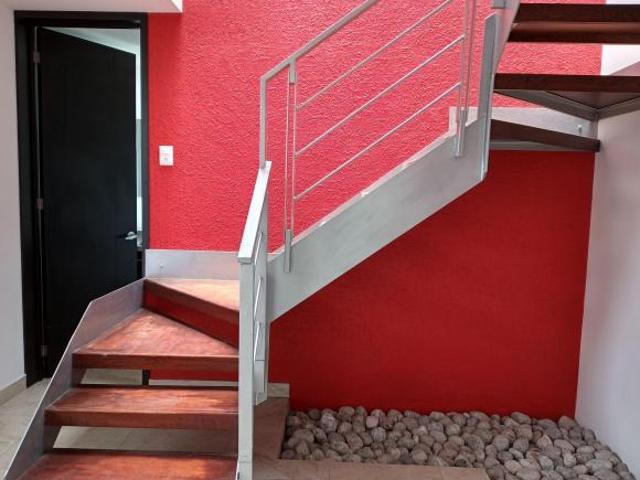 BONITA CASA BIEN CUIDADA