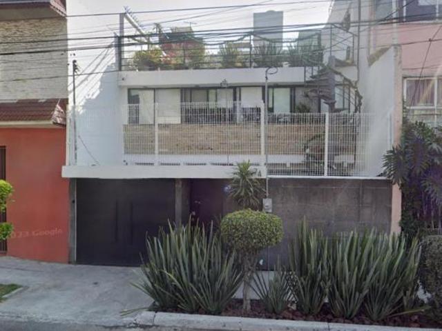 Bonita Casa Carlos Pereyra!
