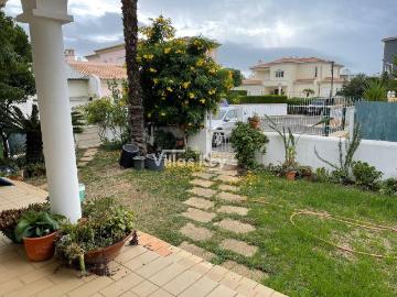 Bonita casa com piscina perto da Praia 202m² Portimão