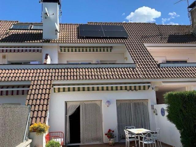 PRECIOSA CASA CON PISCINA Y JARDÍN DE 1600M2 MAGNÍFICAS VISTAS SANT ESTEVE DE PALAUTORDERA