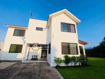 Bonita Casa de 2 Níveles en Yautepec Morelos