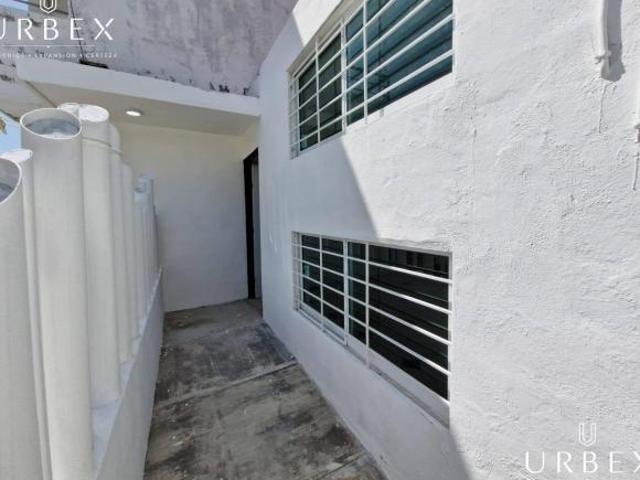 BONITA CASA DE UNA PLANTA EN VENTA EN PRESIDENTES DE MÉXICO, CAMPECHE Medidas: • 10 m de frente x 16