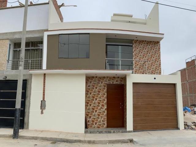 Bonita casa de estreno en venta miraflores country club