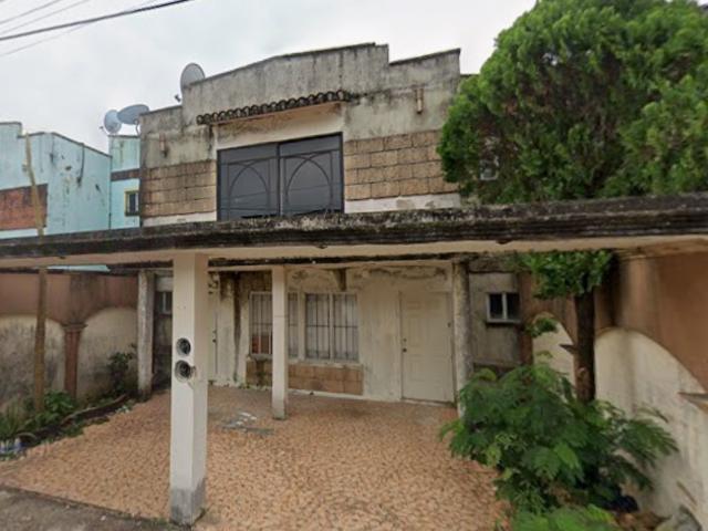 BONITA CASA DE RECUPERACION BANCARIA EN VERACRUZ FRACC LAS OLAS