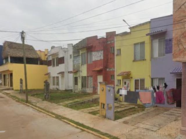 BONITA CASA DE RECUPERACION BANCARIA EN VERACRUZ FRACC LAS OLAS
