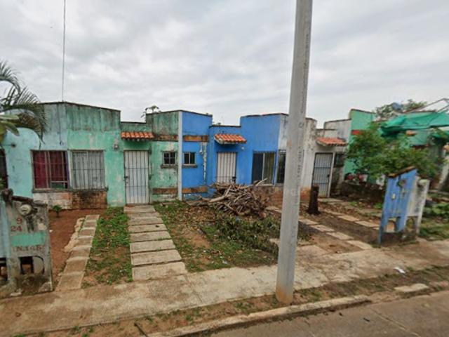 BONITA CASA DE RECUPERACION BANCARIA EN VERACRUZ FRACC LAS OLAS