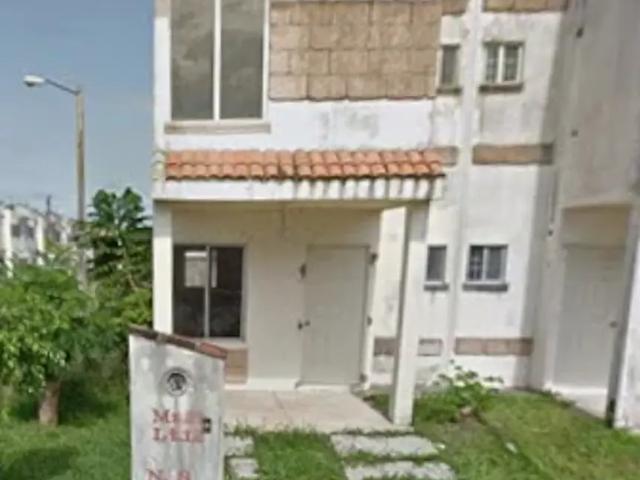 BONITA CASA DE RECUPERACION BANCARIA EN VERACRUZ FRACC LAS OLAS