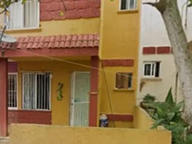BONITA CASA DE RECUPERACION BANCARIA EN VERACRUZ FRACC LAS OLAS