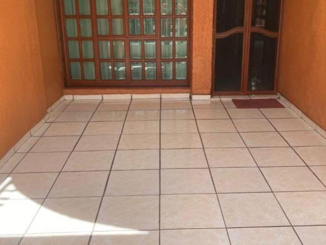 Bonita casa en venta zona Estadio Jalisco