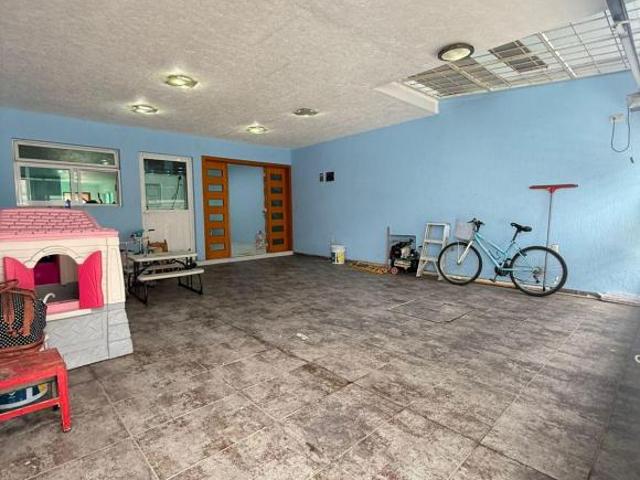 Bonita casa en venta cercana a Av.Plan de San Luis en Col. Mezquitán Country