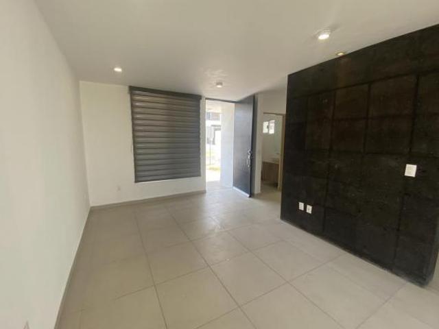 Bonita casa en venta de oportunidad en San Isidro Juriquilla