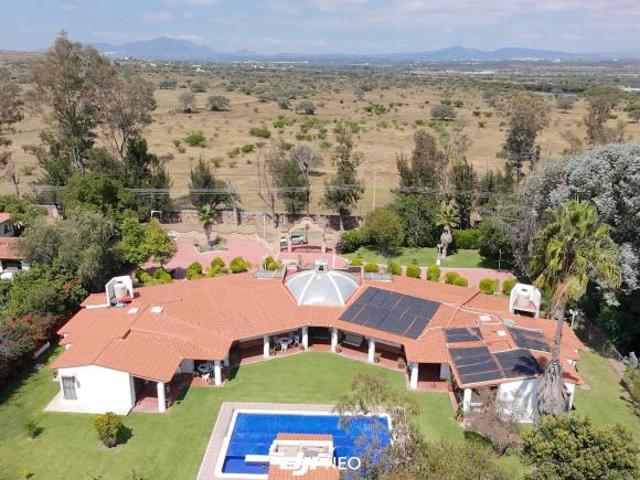 Bonita Casa en Venta en Tequisquiapan