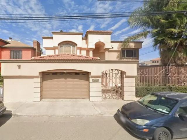 BONITA CASA EN VENTA EN TIJUANA, BAJA CALIFORNIA