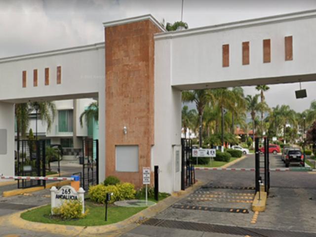 BONITA CASA EN VENTA EN TLAJOMULCO, JALISCO