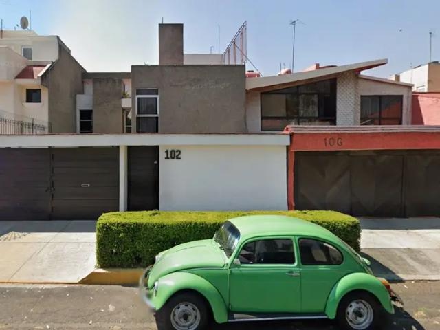 BONITA CASA EN VENTA EN COYOACAN, CDMX