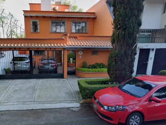 BONITA CASA EN VENTA EN COYOACAN, CDMX