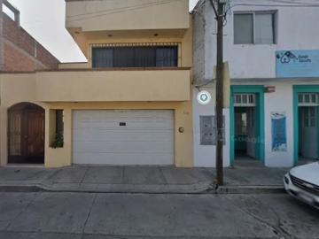 BONITA CASA EN VENTA EN LA PIEDAD, MICHOACAN