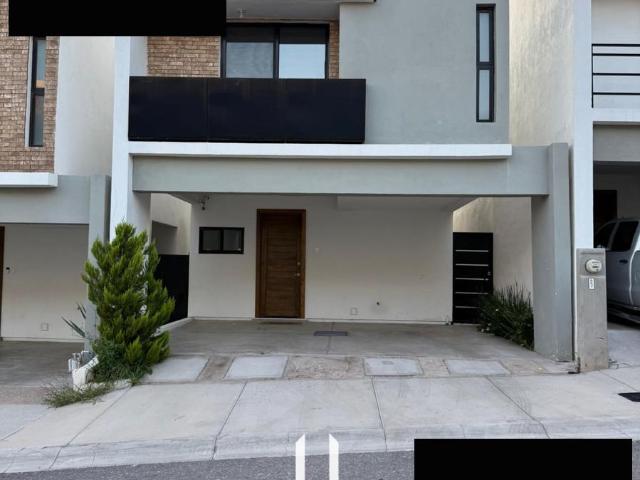 BONITA CASA EN VENTA EN RESIDENCIAL TARRAGONA ZONA VALLE ESCONDIDO CON ALBERCA, S?PER EQUIPADA