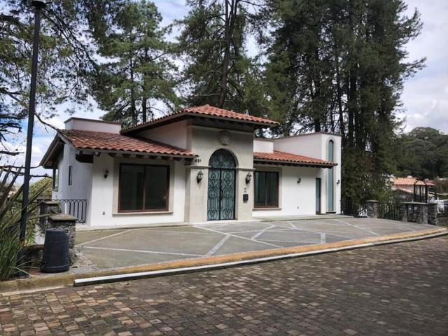 Bonita casa en Venta o Renta en Club De Golf Los Encinos