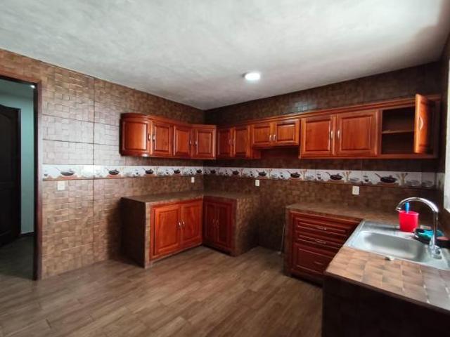 BONITA CASA EN ZONA CENTRO