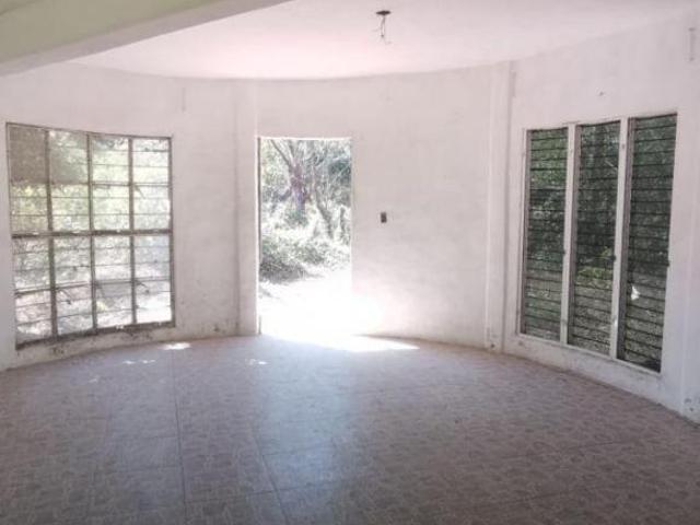 BONITA CASA EN CERRO AZUL