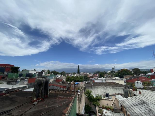 BONITA CASA EN COLONIA TAMBORREL