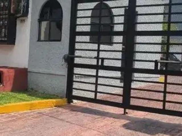 Bonita Casa En Coto Tranquilo A Una Cuadra De López Mateos E