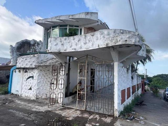 BONITA CASA EN GEOVILLAS LOS PINOS, VERACRUZ