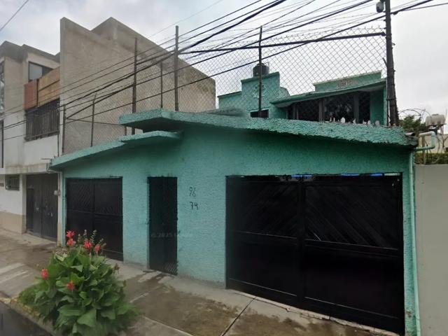BONITA CASA EN LOMAS ESTRELLA CDMX