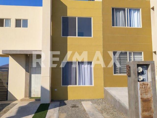 Bonita Casa en Renta en Residencial