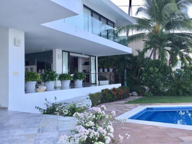 Bonita casa en renta Fracc Las Brisas