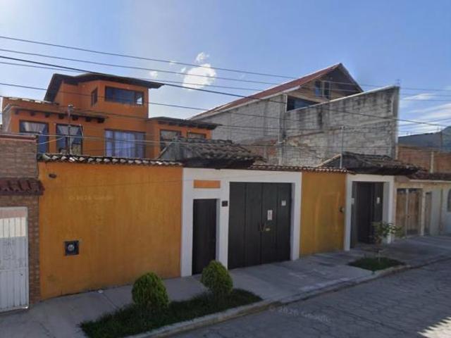BONITA CASA FAMILIAR EN CHIAPAS, EXCELENTE UBICACION Y ESPACIOS