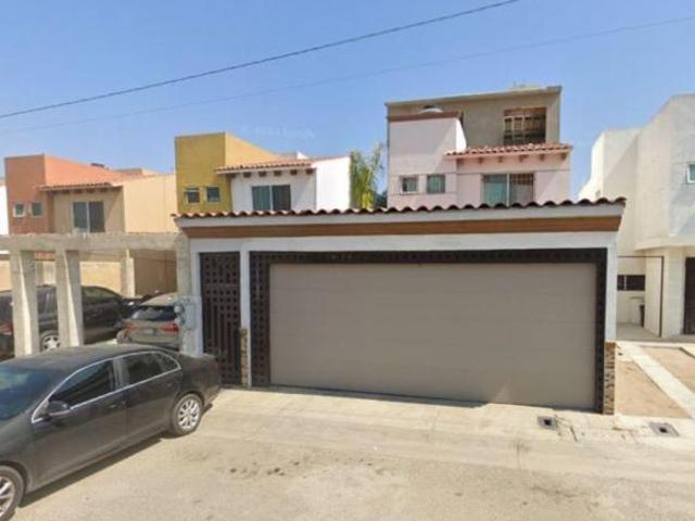 BONITA CASA NE VENTA EN TIJUANA, BAJA CALIFORNIA