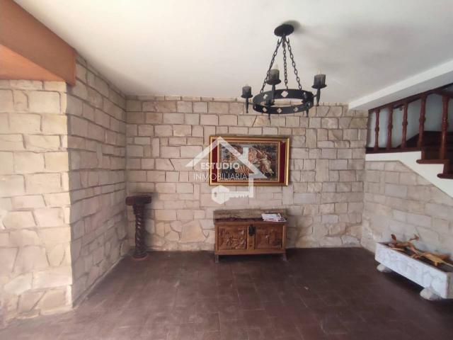 BONITA CASA PALACIO EN EL CENTRO DE ALESANCO LA RIOJA A TAN SOLAMENTE 15 MINUTOS DE LOGROÑO