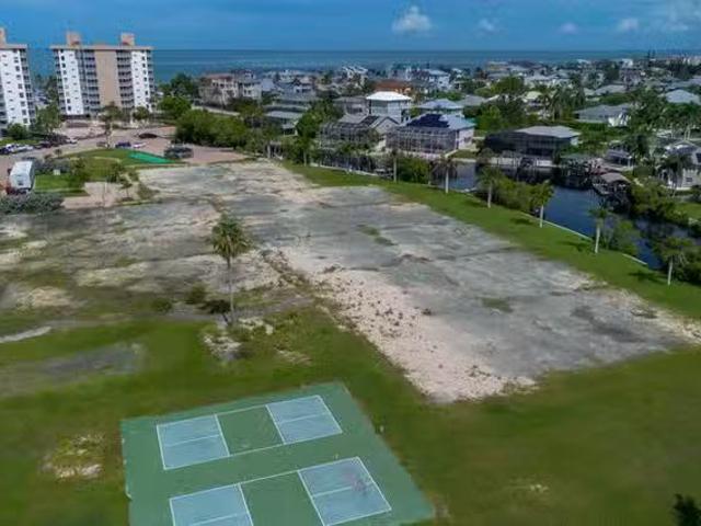 Bonita Beach Road Southwest