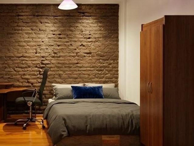 Bonita habitación, casa con buen ambiente