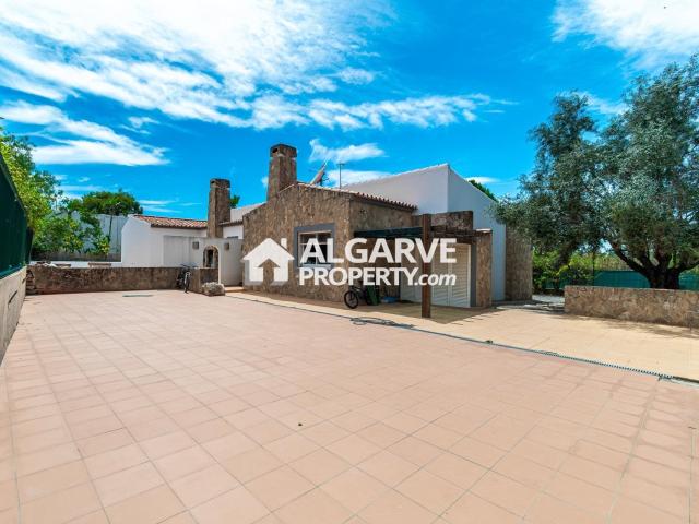 Bonita moradia térrea V4 perto do Old Course em Vilamoura, A. 184m² Vilamoura