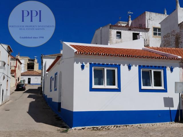 Bonita moradia de dois quartos com Terraços para lazer e um. 141m² Vila do Bispo e Raposeira