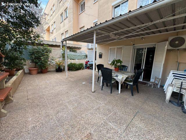BONITA PLANTA BAJA DE 3 DORMITORIOS, DOS TERRAZAS DE 75 M2 Y 18 M2, PLAZA DE APARCAMIENTO Y TRASTERO