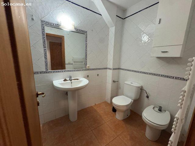 BONITA PLANTA BAJA EN PUIGPUNYENT 3 DORMITORIOS 2 BAÑOS Y TERRAZA 40M2