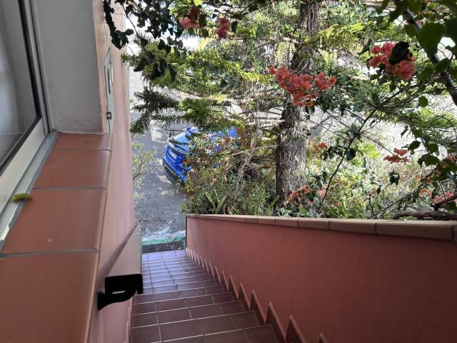 Bonita y amplia vivienda en El Paso lista para entrar a vivir