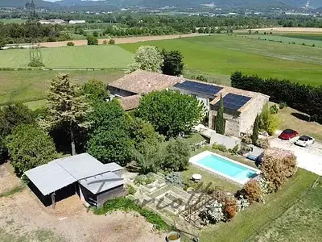 Bonlieu sur Roubion 26160 Achat / Vente maison 10 pièces t10 piscine