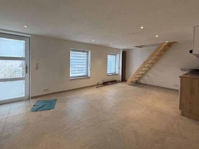 Bonne maison d’habitation mitoyenne entièrement rénovée