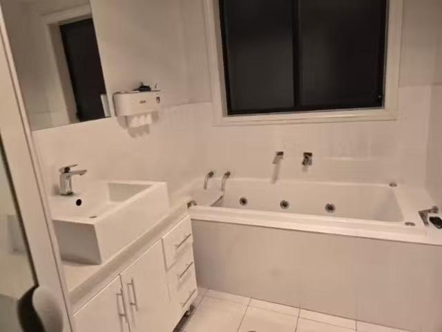 Bonner House for rent Listed by Property Now of Propertynow