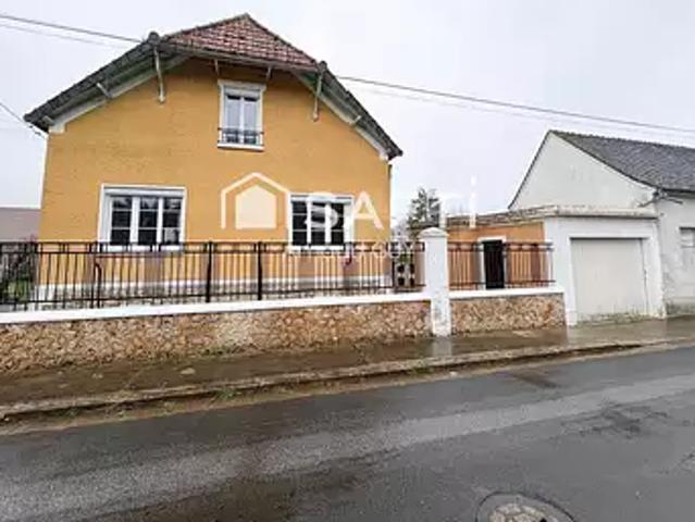 Bonnétable 72110 Achat / Vente maison 5 pièces t5 parking