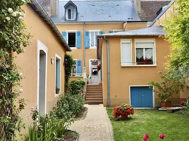 Bonnétable 72110 Achat / Vente maison 11 pièces t11