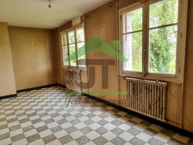 Bonneval: maison de 75m2 avec 2 chambres à vendre